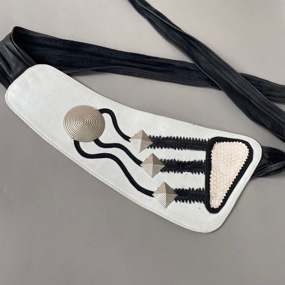 80s Wide Leather Maximalist Tie-Around Belt Boho Patchwork Studded New Wave - Picture 3 of 4